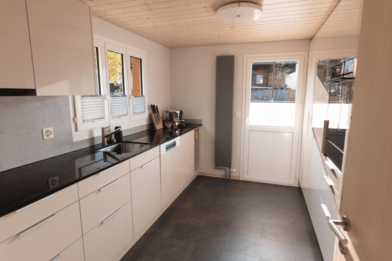 Chalet Egglen "Typical Swiss House, Best Views, Private Jacuzzi" سيغريسويل المظهر الخارجي الصورة