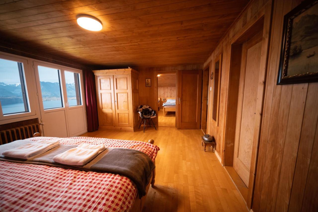 Chalet Egglen "Typical Swiss House, Best Views, Private Jacuzzi" سيغريسويل المظهر الخارجي الصورة