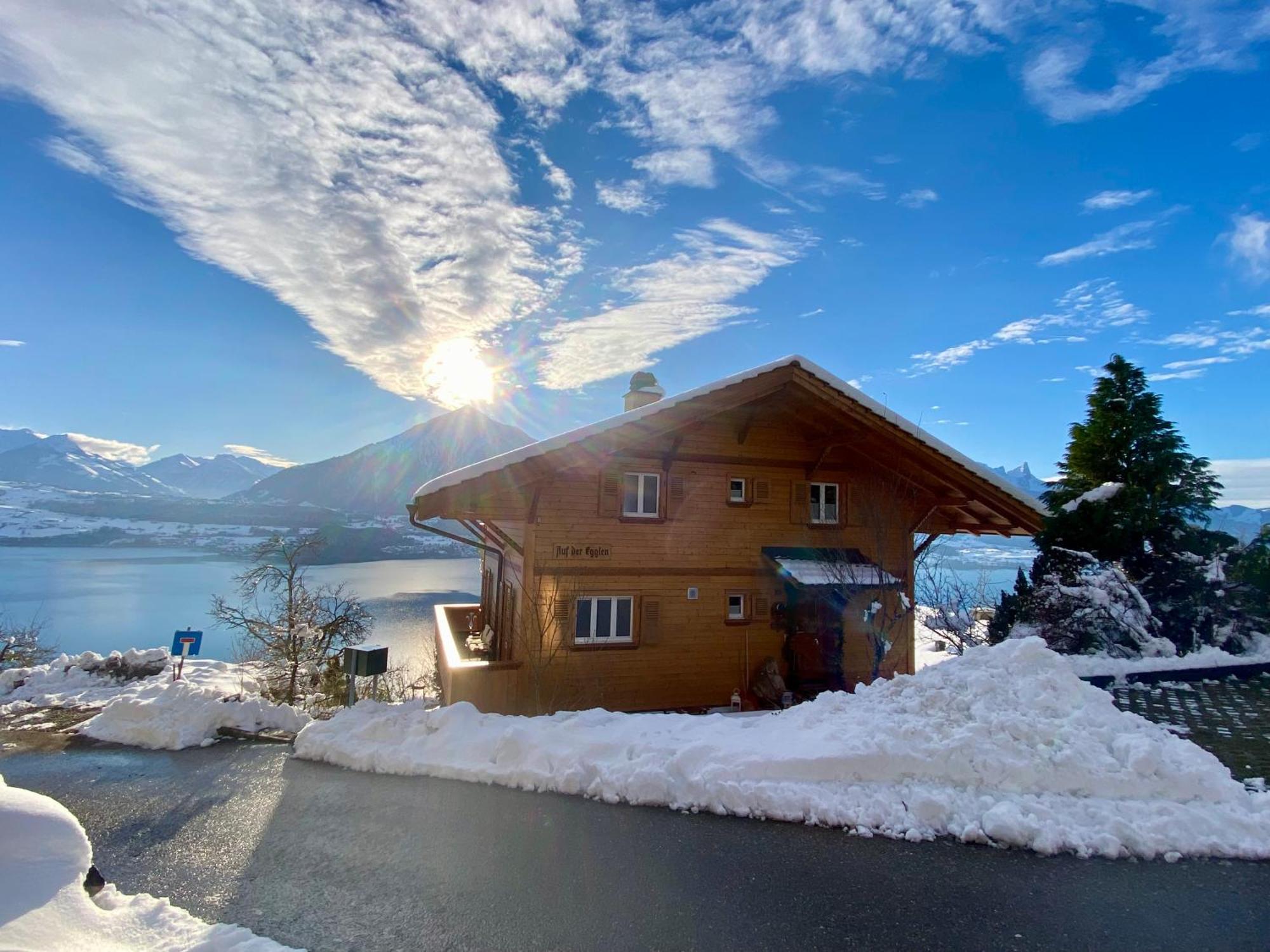 Chalet Egglen "Typical Swiss House, Best Views, Private Jacuzzi" سيغريسويل المظهر الخارجي الصورة